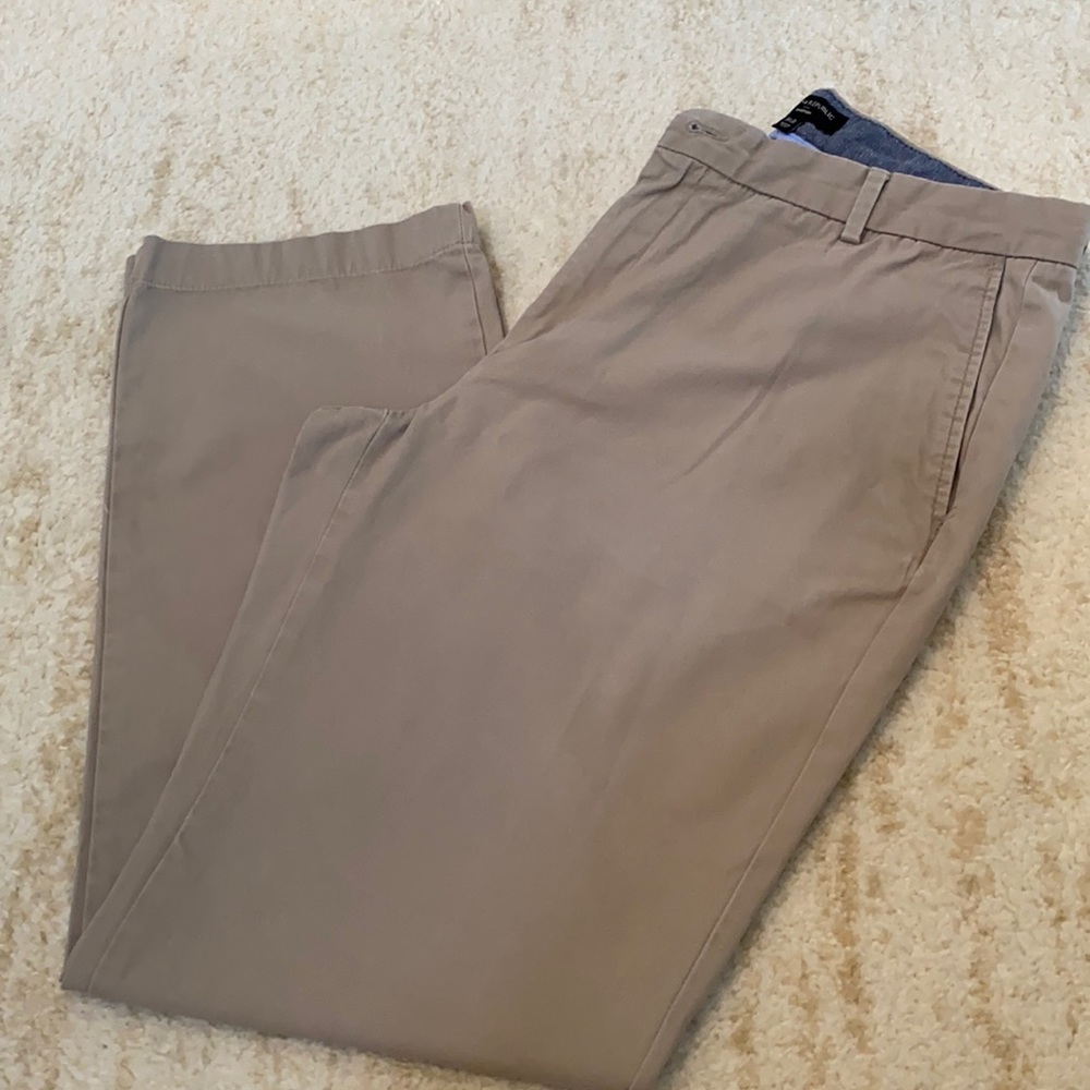 Banana Republic men’s chinos!